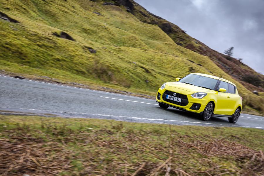  Suzuki Swift Sport 2018 года  (UK) (фото 25 из 40)